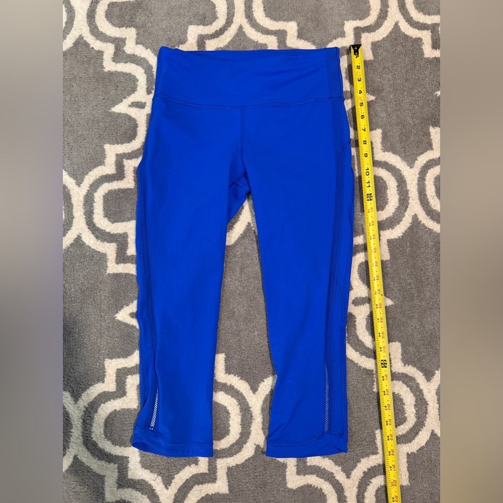 lululemon Athletica Royal Blue Capri Leggings